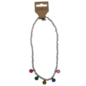 25326 Parelketting met smiley hangertjes